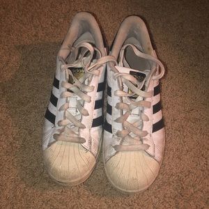 Adidas Superstars!